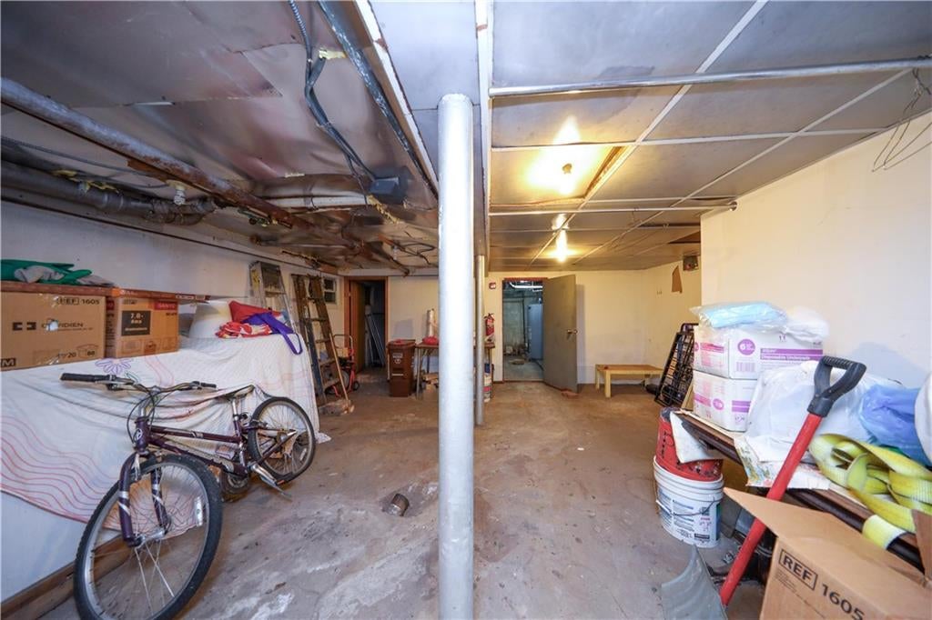 Brooklyn, New York, 11223, United States, ,Residential,Active,1876682