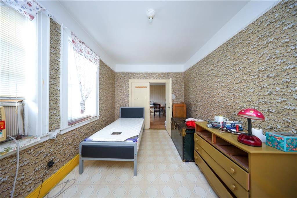 Brooklyn, New York, 11223, United States, ,Residential,Active,1876682