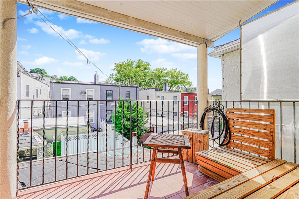 Brooklyn, New York, 11209, United States, 3 Bedrooms Bedrooms, ,2 BathroomsBathrooms,Residential,Active,1834476