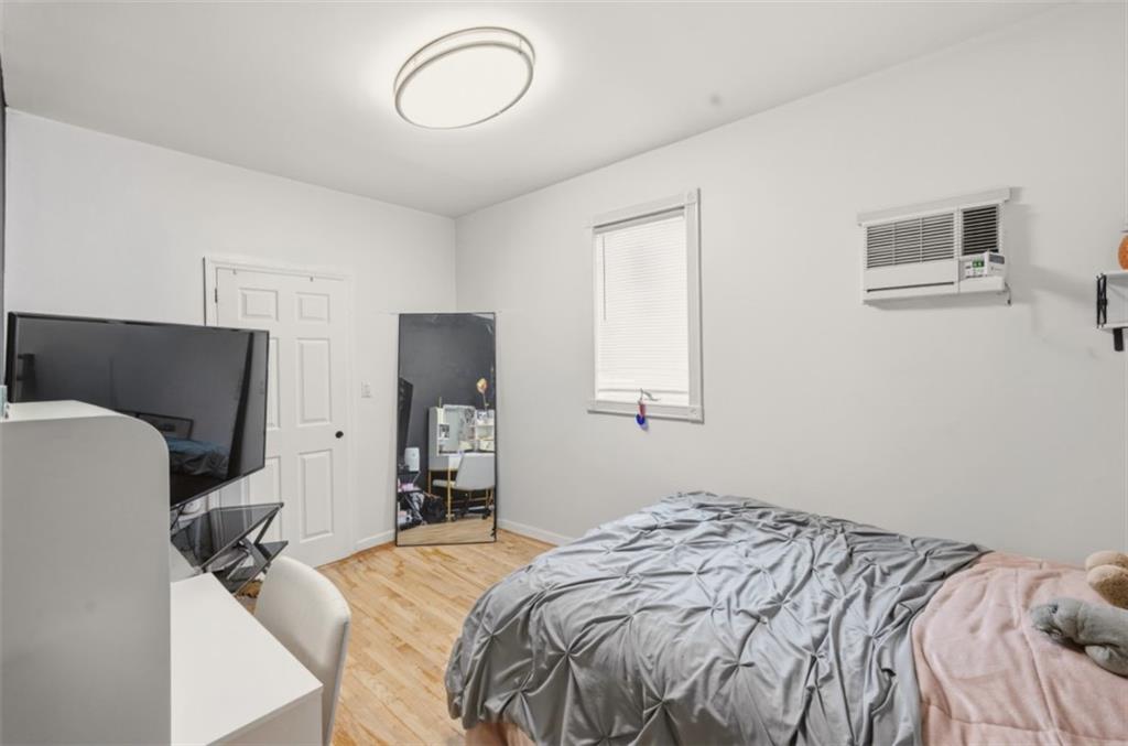 Brooklyn, New York, 11223, United States, 3 Bedrooms Bedrooms, ,3 BathroomsBathrooms,Residential,Active,2044180