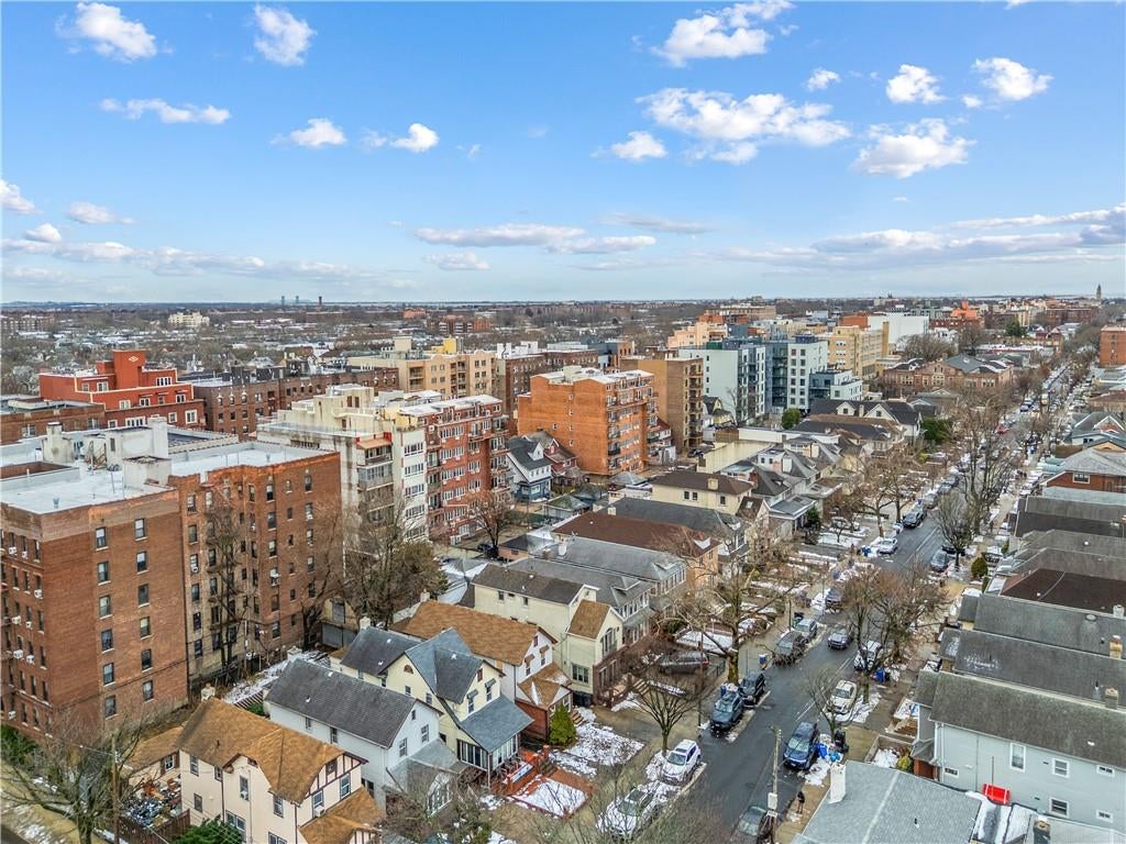 Brooklyn, New York, 11229, United States, 3 Bedrooms Bedrooms, ,3 BathroomsBathrooms,Residential,Active,2045747