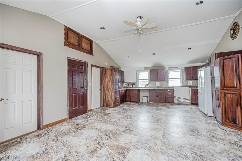 Brooklyn, New York, 11234, United States, 4 Bedrooms Bedrooms, ,7 BathroomsBathrooms,Residential,Active,1859380