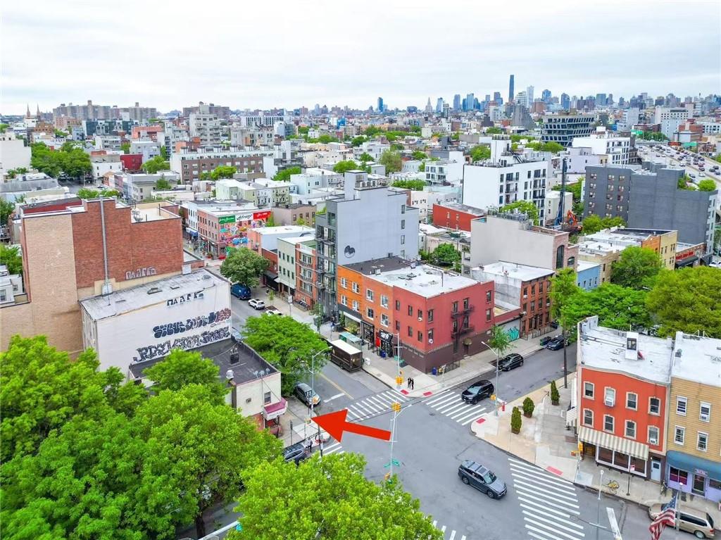 Brooklyn, New York, 11211, United States, ,Residential,Active,1841294