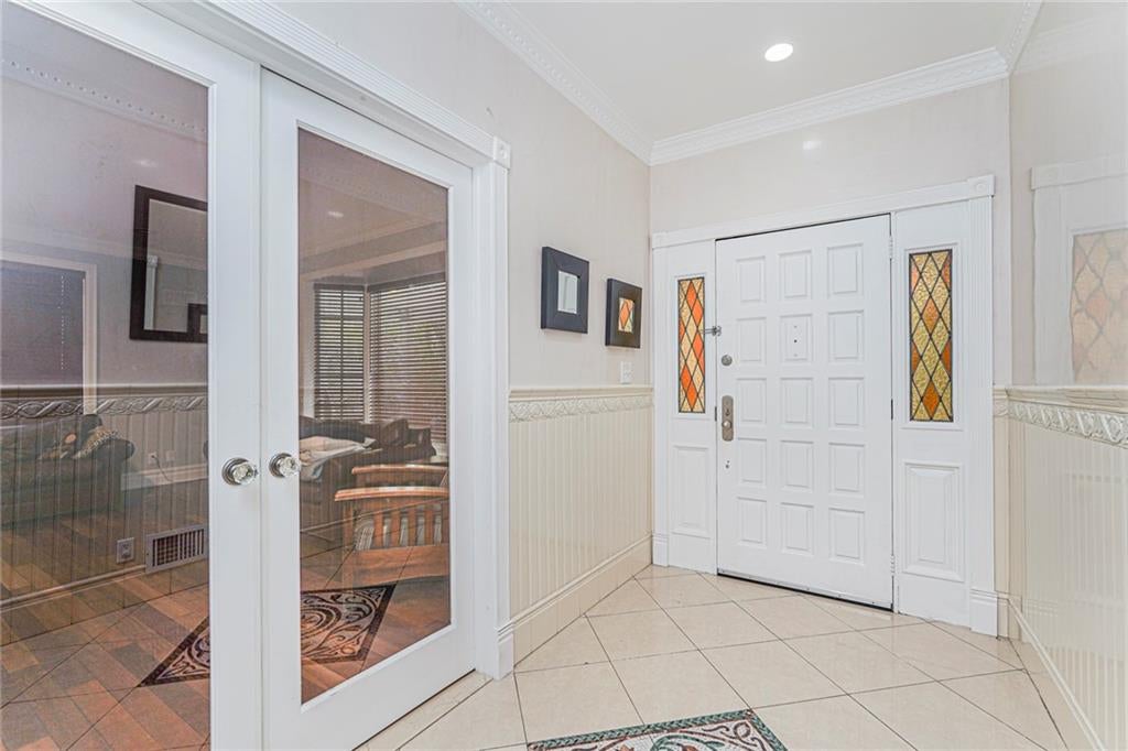 Brooklyn, New York, 11209, United States, 5 Bedrooms Bedrooms, ,4 BathroomsBathrooms,Residential,Active,1969641