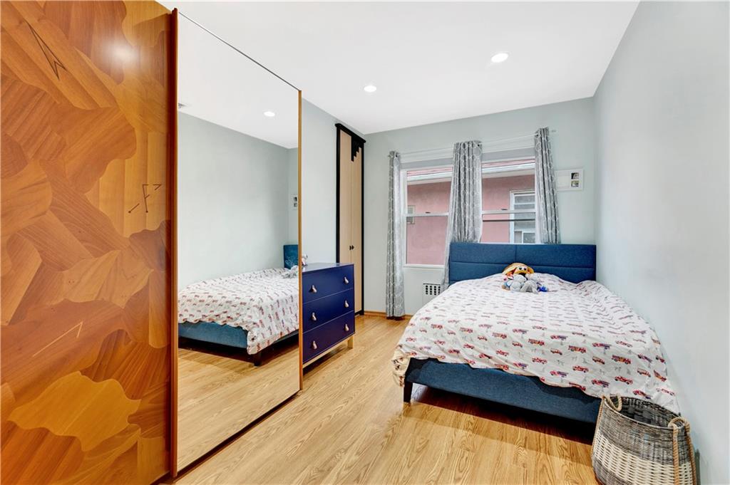 Brooklyn, New York, 11214, United States, ,Residential,Pending,1702499