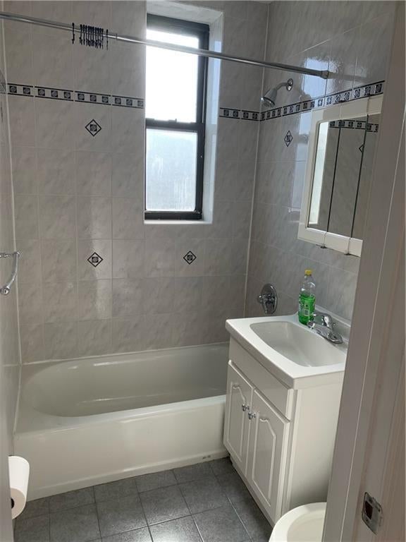 Brooklyn, New York, 11228, United States, ,Residential,Pending,1704457