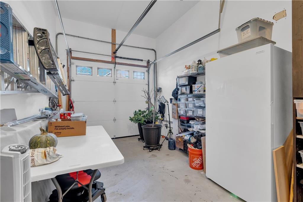 Staten Island, New York, 10307, United States, 4 Bedrooms Bedrooms, ,4 BathroomsBathrooms,Residential,Active,2009406