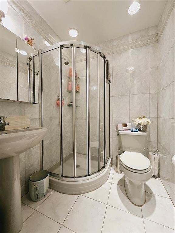 Brooklyn, New York, 11204, United States, ,Residential,Pending,1703371