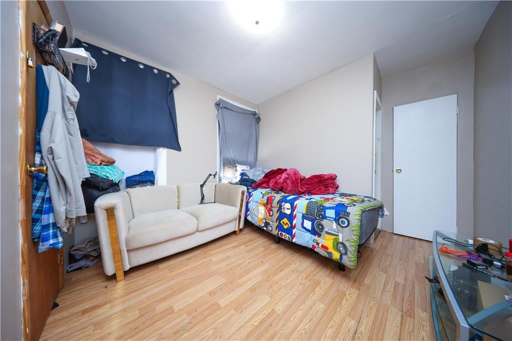 Brooklyn, New York, 11220, United States, ,Residential,Active,1790213