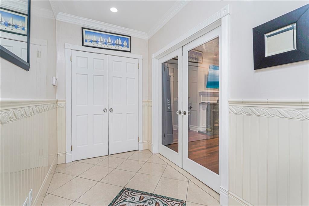 Brooklyn, New York, 11209, United States, 5 Bedrooms Bedrooms, ,4 BathroomsBathrooms,Residential,Active,1969641