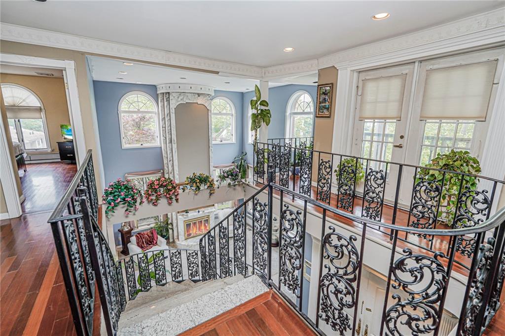 Brooklyn, New York, 11234, United States, 4 Bedrooms Bedrooms, ,7 BathroomsBathrooms,Residential,Active,1859380