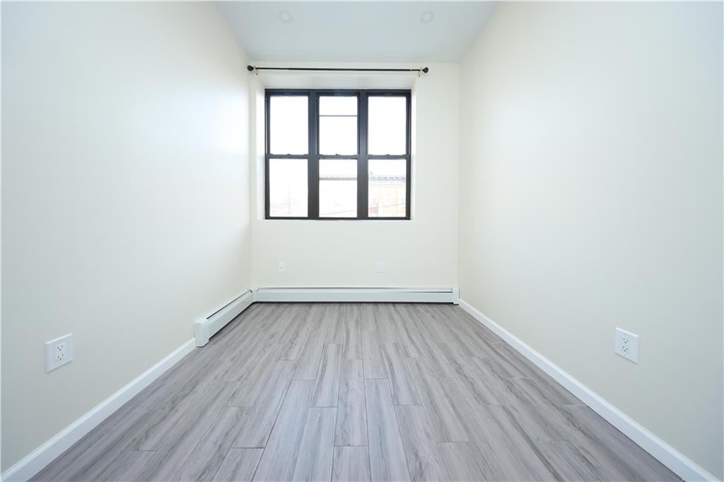 Brooklyn, New York, 11228, United States, ,Residential,Active,2015423