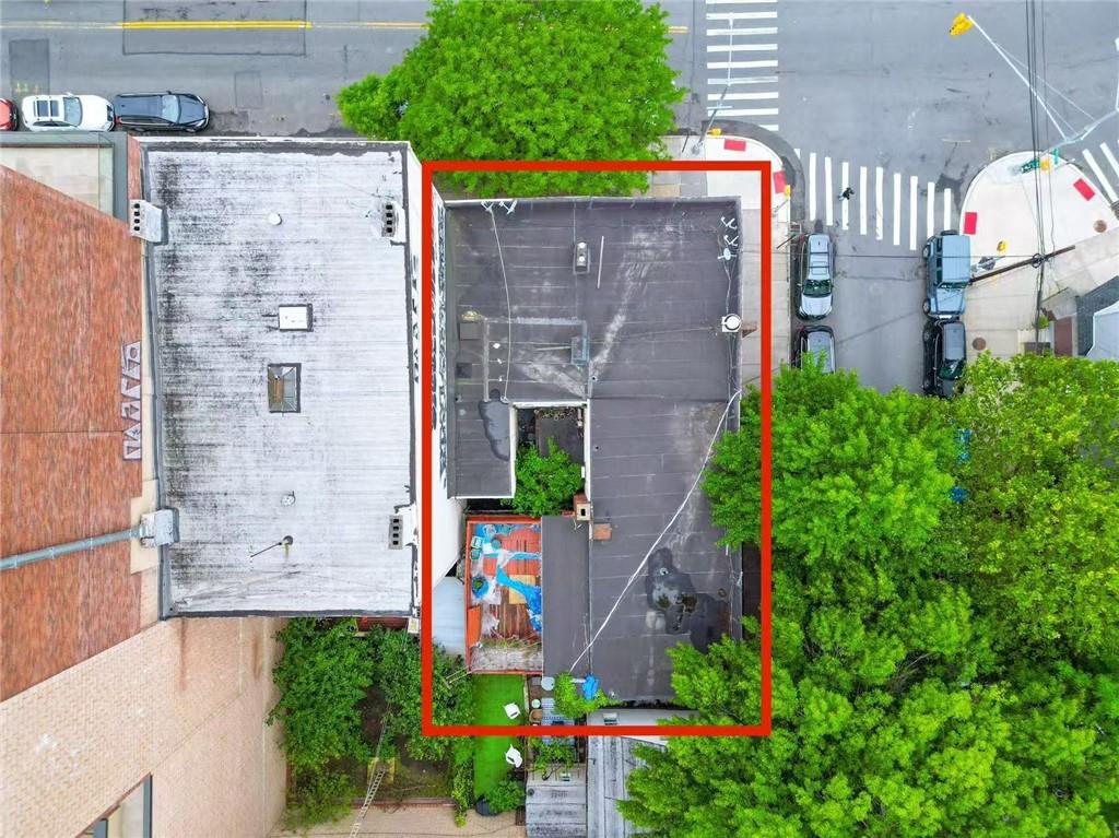 Brooklyn, New York, 11211, United States, ,Residential,Active,1841294