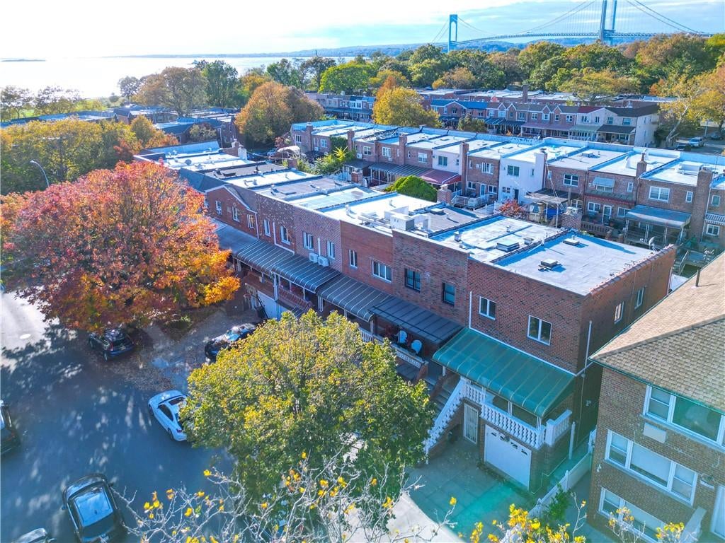 Brooklyn, New York, 11228, United States, 4 Bedrooms Bedrooms, ,3 BathroomsBathrooms,Residential,Active,1967314