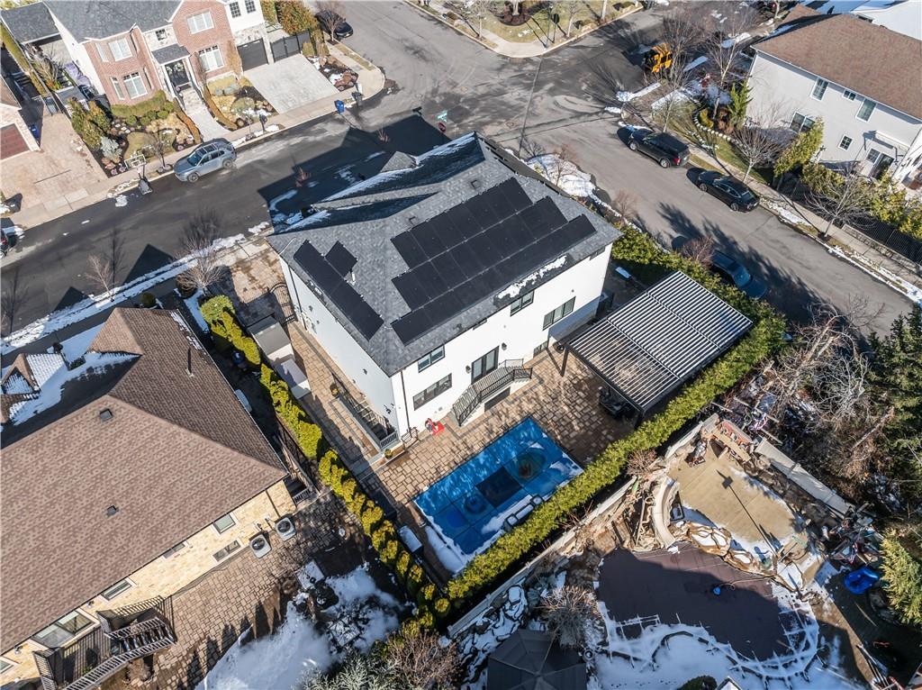 Staten Island, New York, 10307, United States, 4 Bedrooms Bedrooms, ,4 BathroomsBathrooms,Residential,Active,2009406