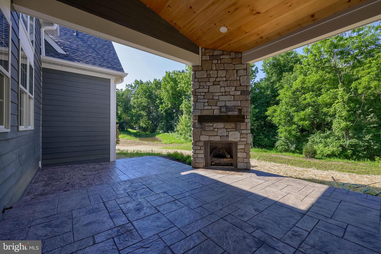 Lititz, Pennsylvania, 17543, United States, 4 Bedrooms Bedrooms, ,5 BathroomsBathrooms,Residential,Active,1913049