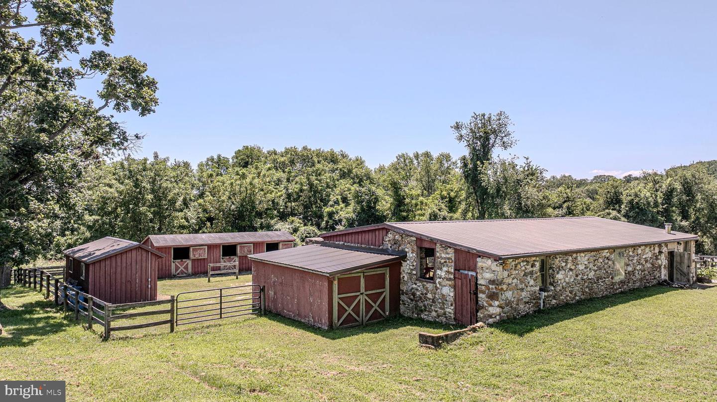 Landenberg, Pennsylvania, 19350, United States, 4 Bedrooms Bedrooms, ,2 BathroomsBathrooms,Residential,Active,1945072