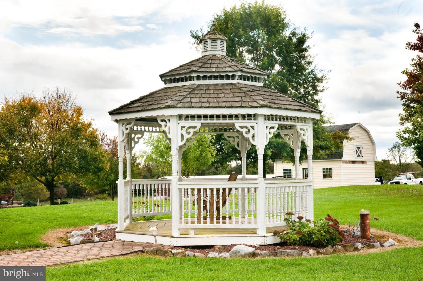 Martinsburg, West Virginia, 25404, United States, 5 Bedrooms Bedrooms, ,3 BathroomsBathrooms,Residential,Active,1936417