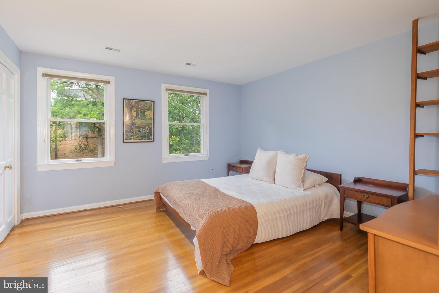 Washington, District Of Columbia, 20024, United States, 5 Bedrooms Bedrooms, ,3 BathroomsBathrooms,Residential,Active,2010218