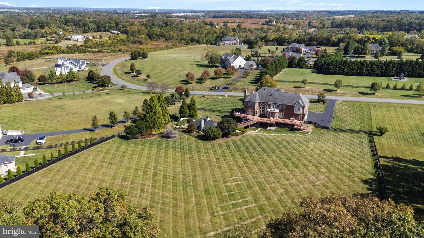 Leesburg, Virginia, 20175, United States, 5 Bedrooms Bedrooms, ,6 BathroomsBathrooms,Residential,Active,1987213