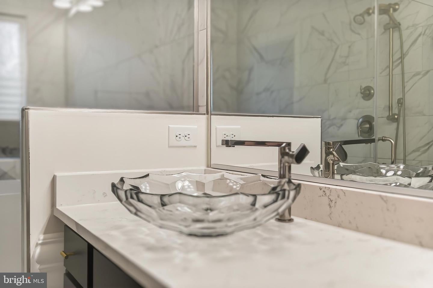 Fairfax, Virginia, 22033, United States, 4 Bedrooms Bedrooms, ,5 BathroomsBathrooms,Residential,Active,2010219