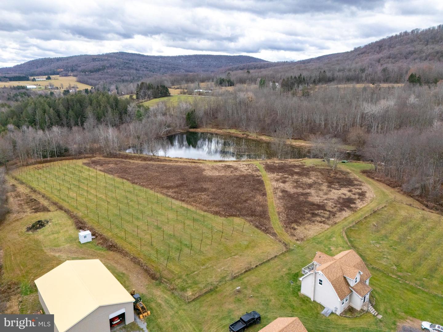 Waymart, Pennsylvania, 18472, United States, 4 Bedrooms Bedrooms, ,2 BathroomsBathrooms,Residential,Active,2007156