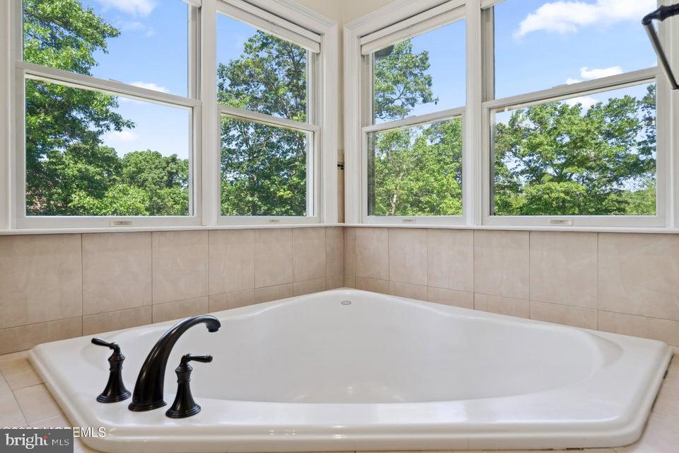 Howell, New Jersey, 07731, United States, 4 Bedrooms Bedrooms, ,3 BathroomsBathrooms,Residential,Active,1904157