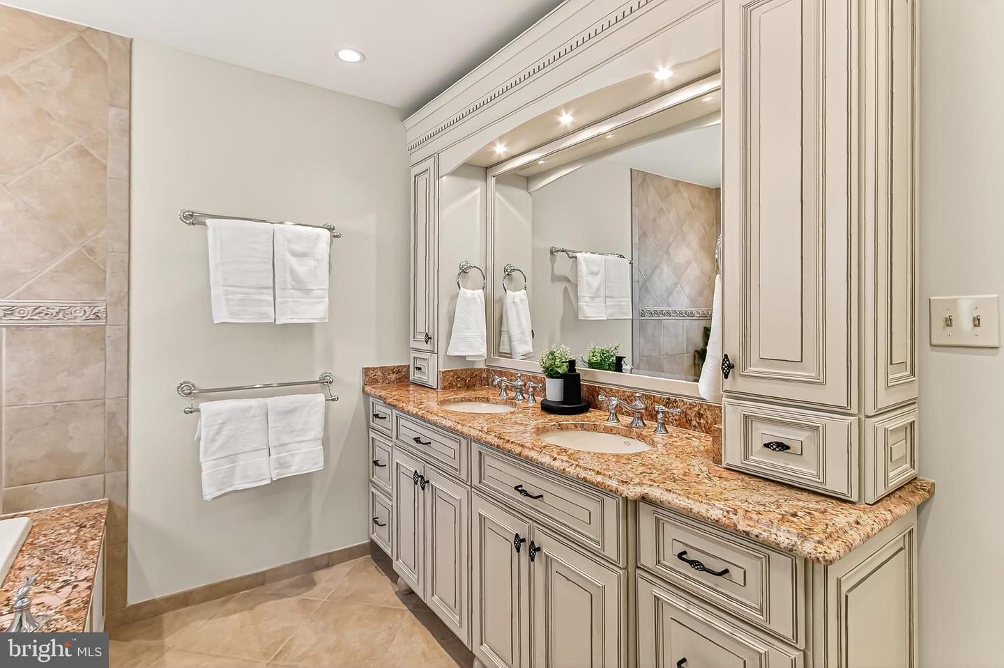 Falls Church, Virginia, 22042, United States, 4 Bedrooms Bedrooms, ,5 BathroomsBathrooms,Residential,Active,1988475