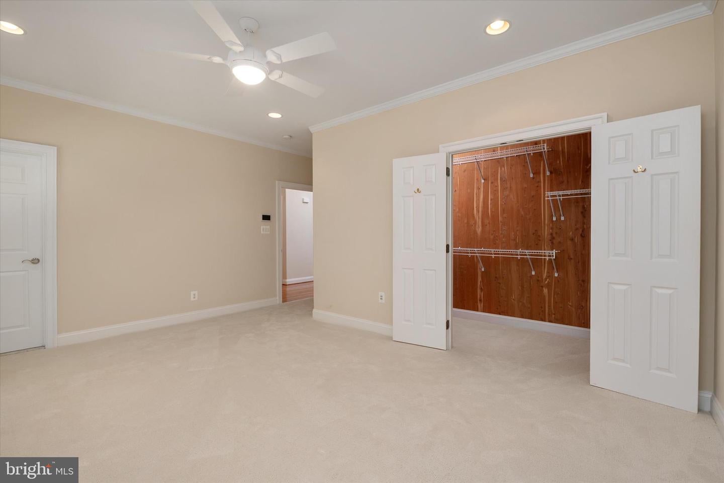Dunkirk, Maryland, 20754, United States, 8 Bedrooms Bedrooms, ,9 BathroomsBathrooms,Residential,Active,2052010