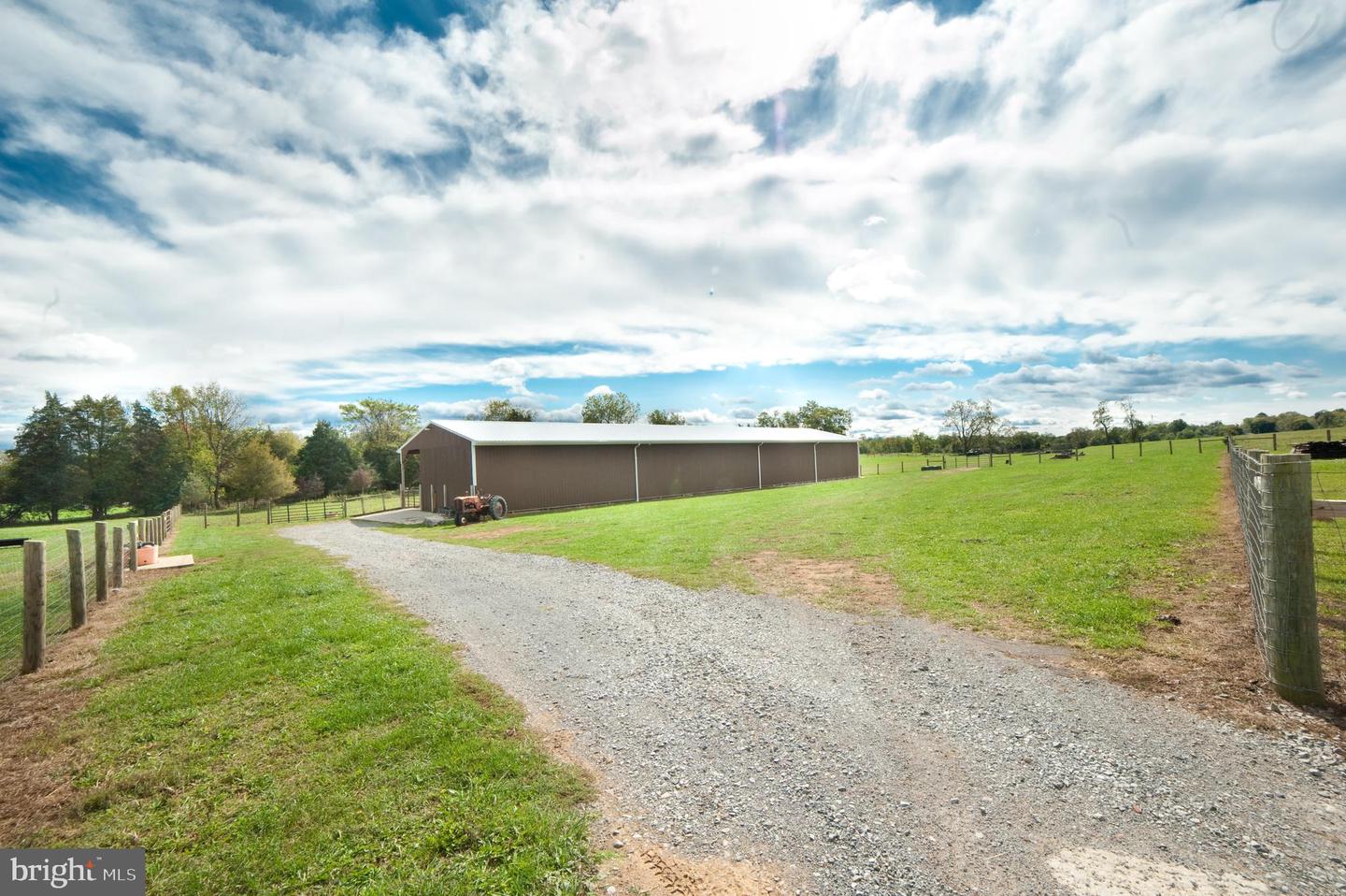 Martinsburg, West Virginia, 25404, United States, 5 Bedrooms Bedrooms, ,3 BathroomsBathrooms,Residential,Active,1936417
