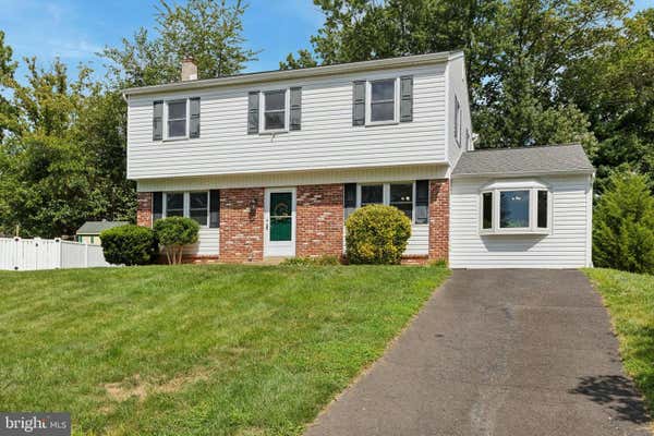 220 PINE TREE LN, HATBORO, PA 19040, photo 2 of 27