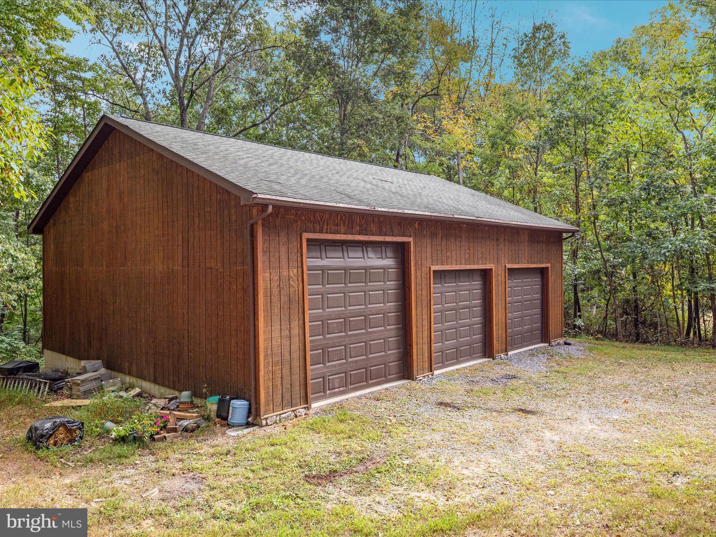 Winchester, Virginia, 22603, United States, 4 Bedrooms Bedrooms, ,4 BathroomsBathrooms,Residential,Active,1943761