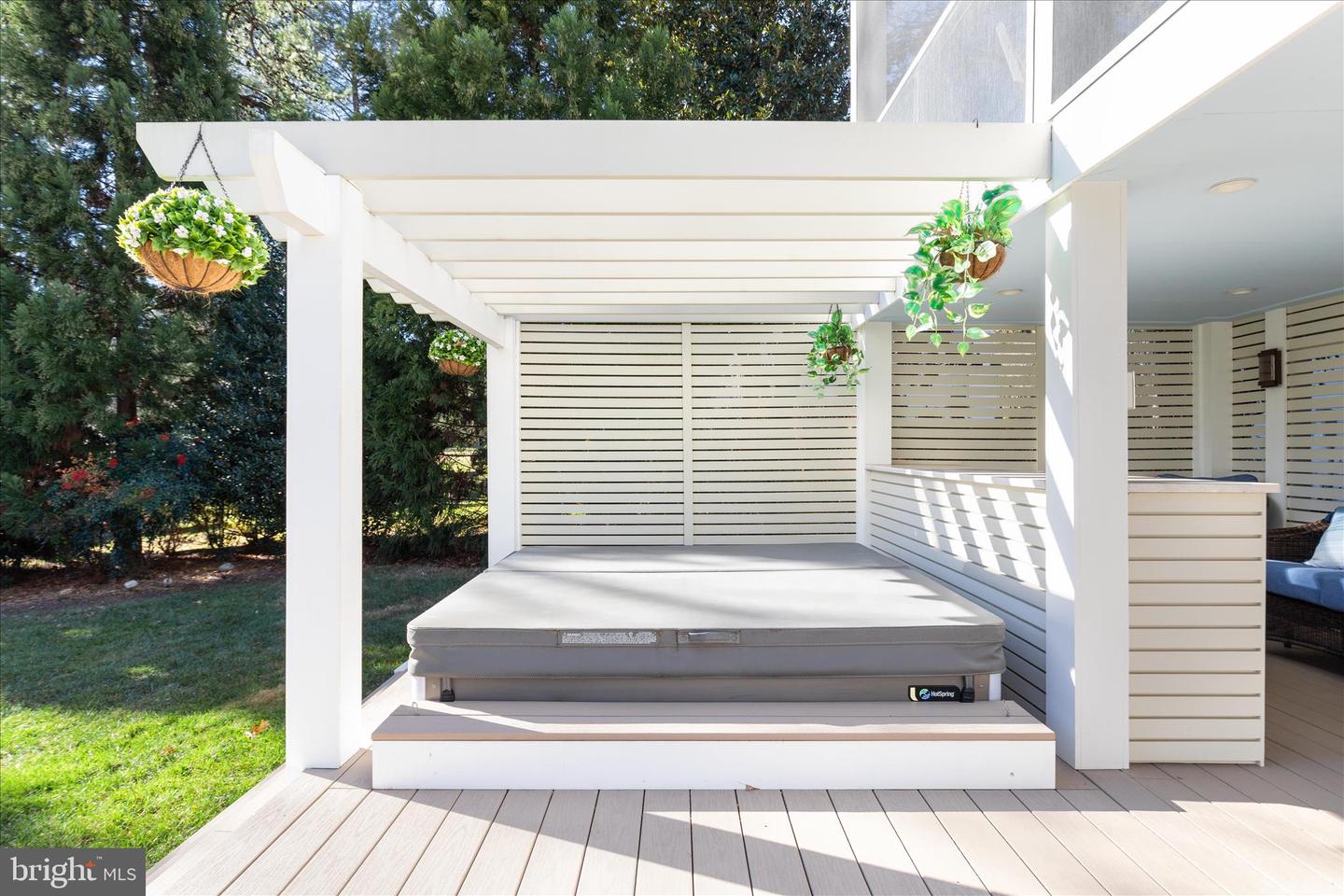 Vienna, Virginia, 22181, United States, 5 Bedrooms Bedrooms, ,4 BathroomsBathrooms,Residential,Active,2010162