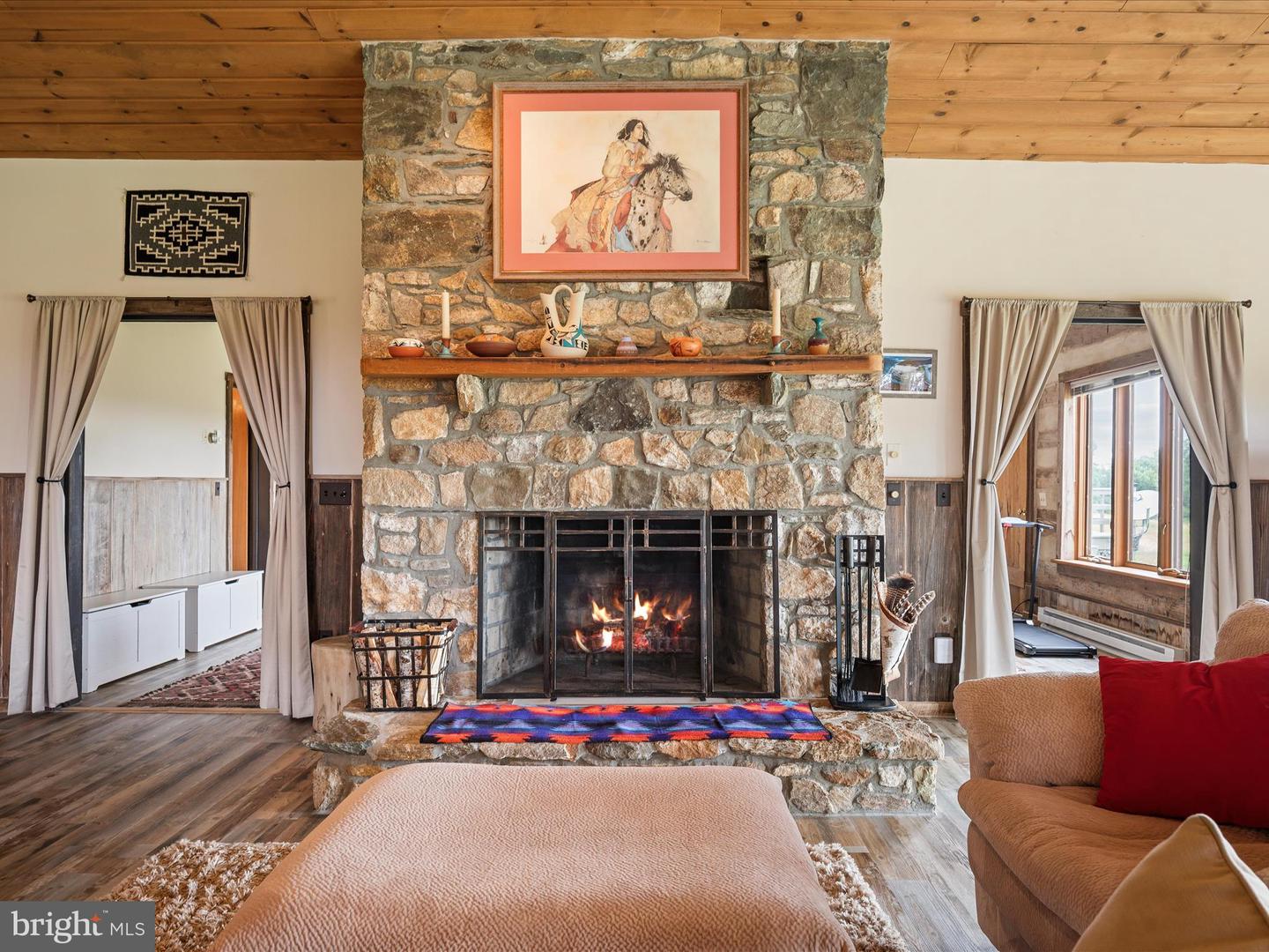 Berryville, Virginia, 22611, United States, 4 Bedrooms Bedrooms, ,3 BathroomsBathrooms,Residential,Active,1884871