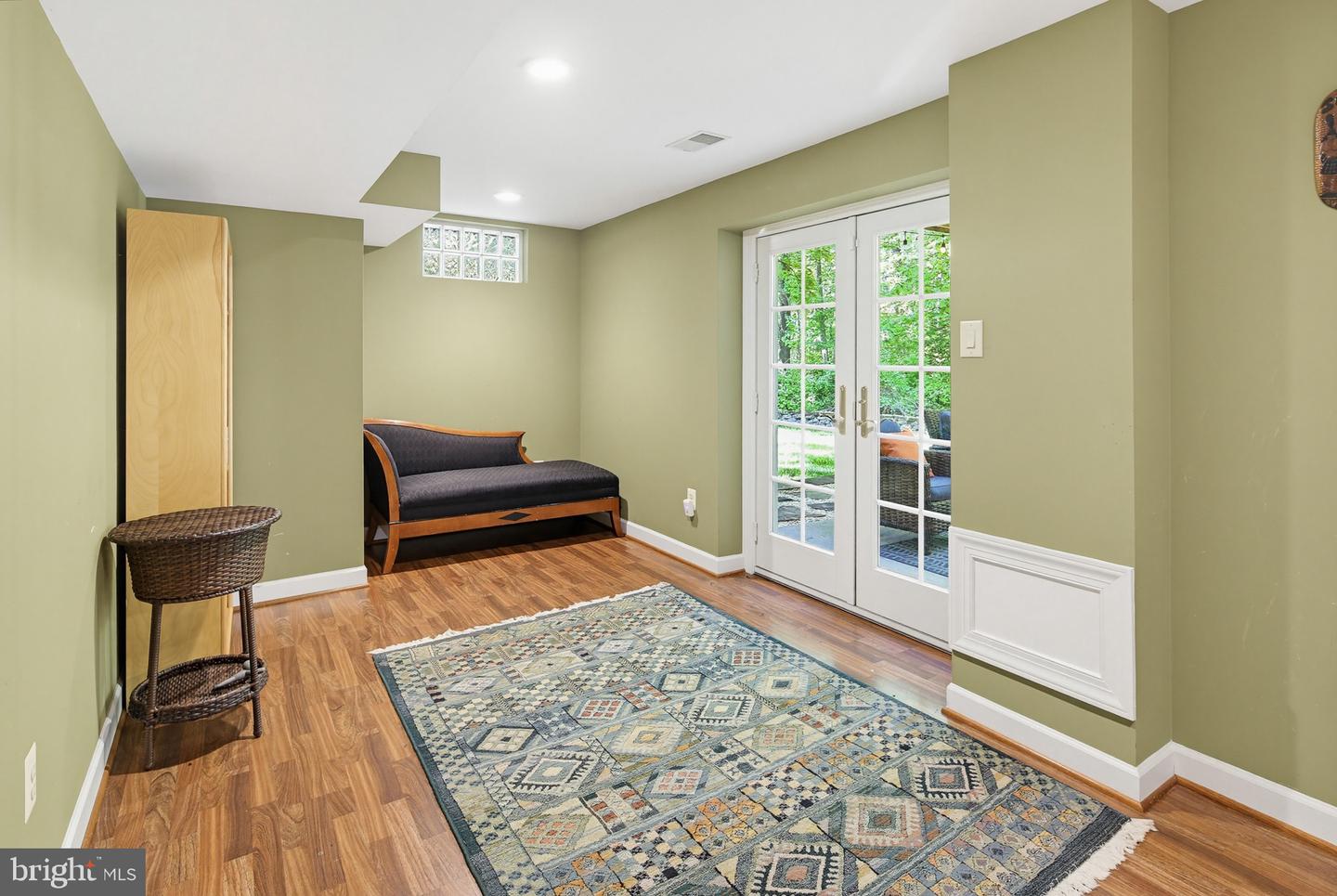 Laurel, Maryland, 20723, United States, 4 Bedrooms Bedrooms, ,5 BathroomsBathrooms,Residential,Active,2041355