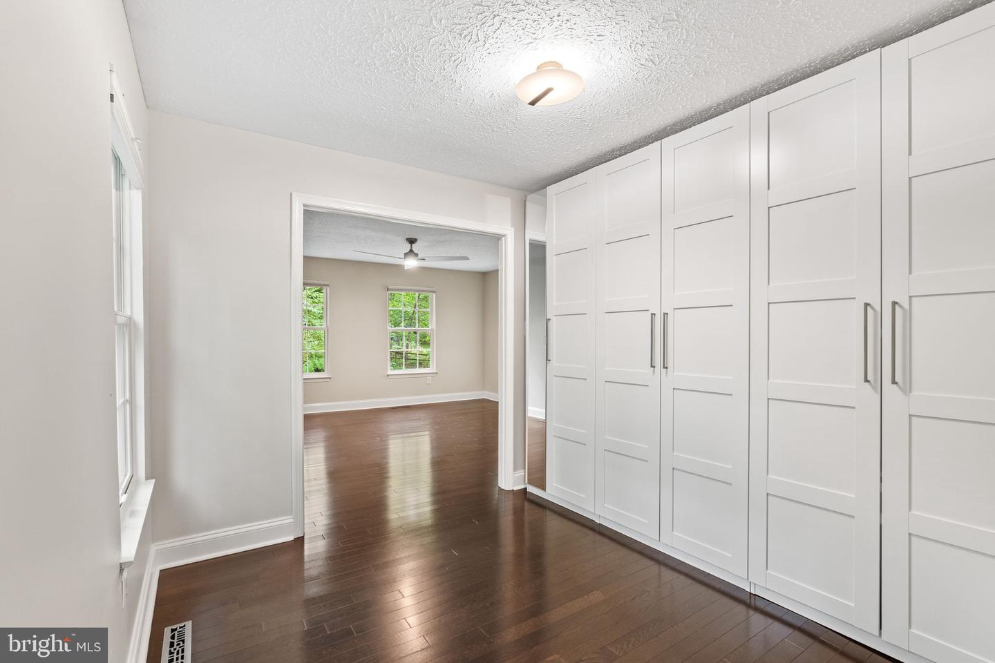 Reston, Virginia, 20191, United States, 3 Bedrooms Bedrooms, ,3 BathroomsBathrooms,Residential,Active,2044995