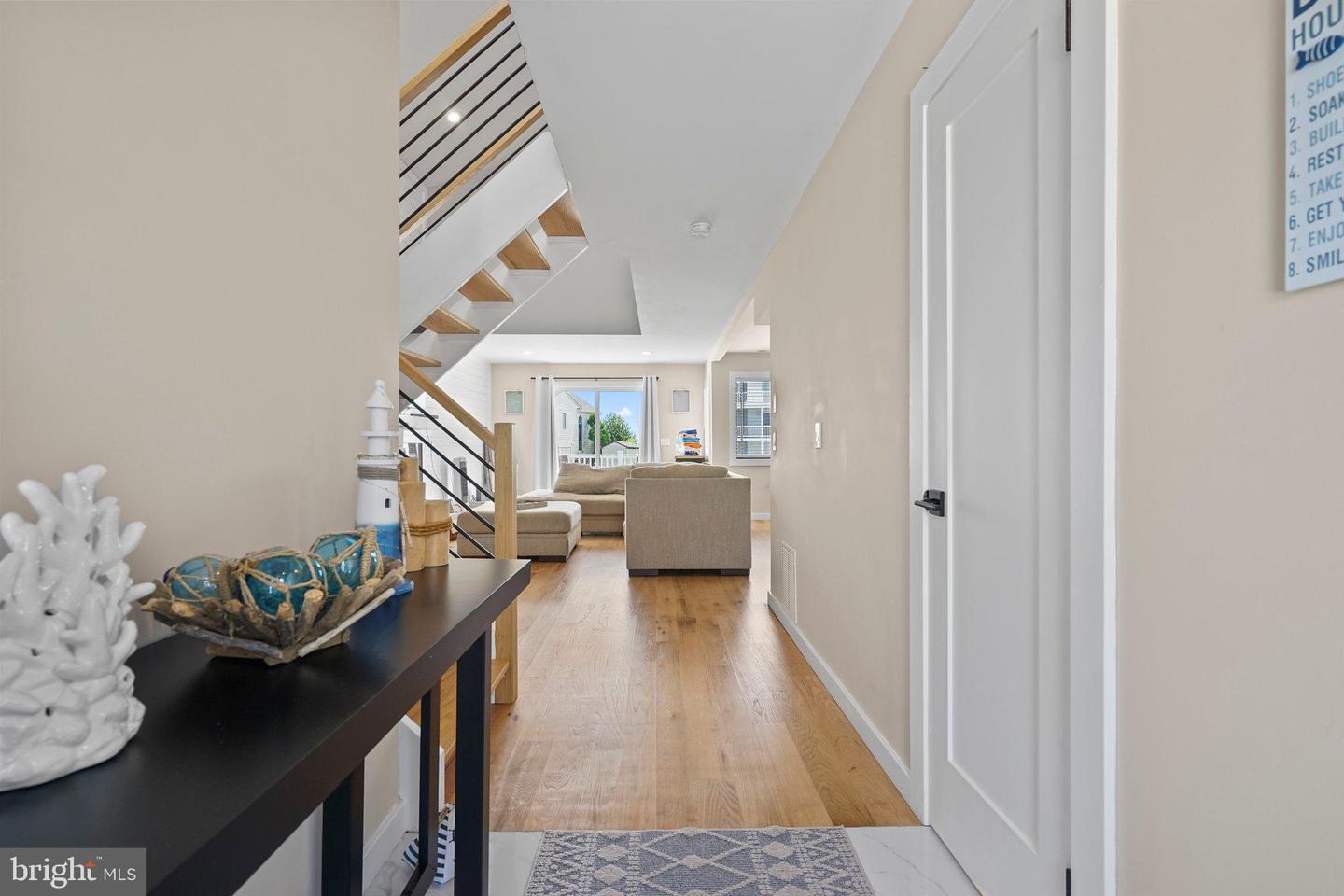 Manahawkin, New Jersey, 08050, United States, 4 Bedrooms Bedrooms, ,3 BathroomsBathrooms,Residential,Active,1885030