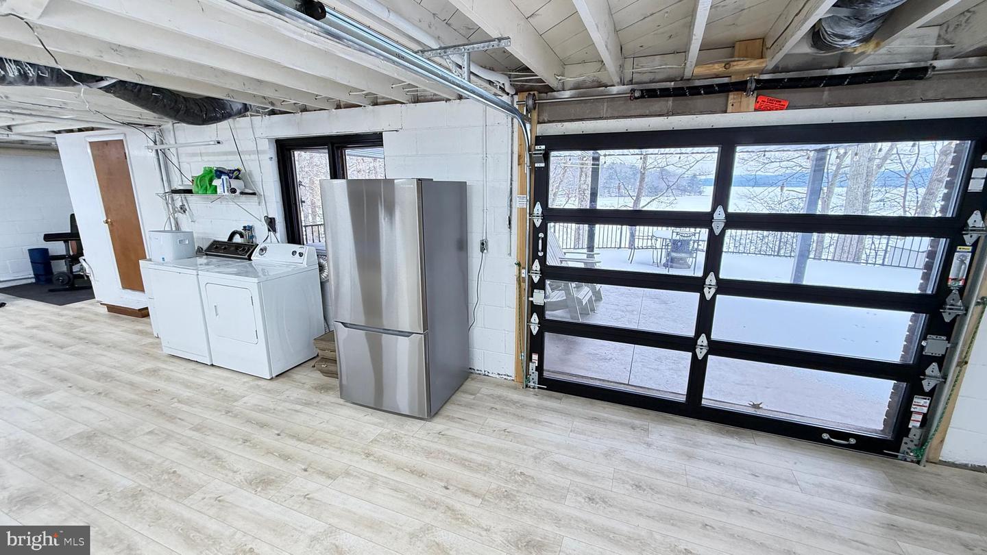 Lakeville, Pennsylvania, 18438, United States, 4 Bedrooms Bedrooms, ,2 BathroomsBathrooms,Residential,Active,2007650