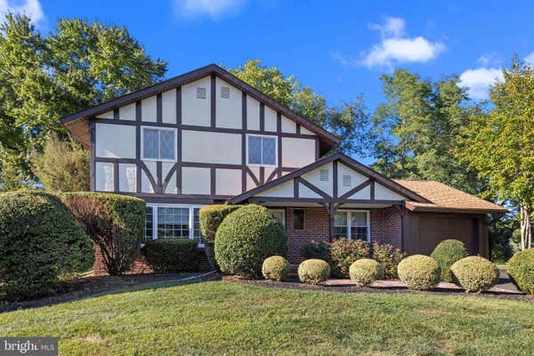 837 BOXWOOD CIR, WARMINSTER, PA 18974 - Image 1