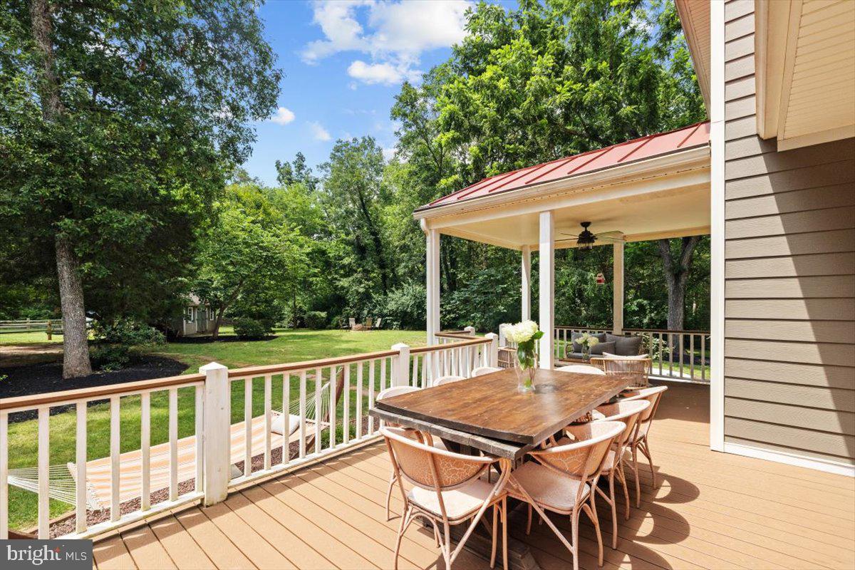 Nokesville, Virginia, 20181, United States, 4 Bedrooms Bedrooms, ,4 BathroomsBathrooms,Residential,Active,1909876