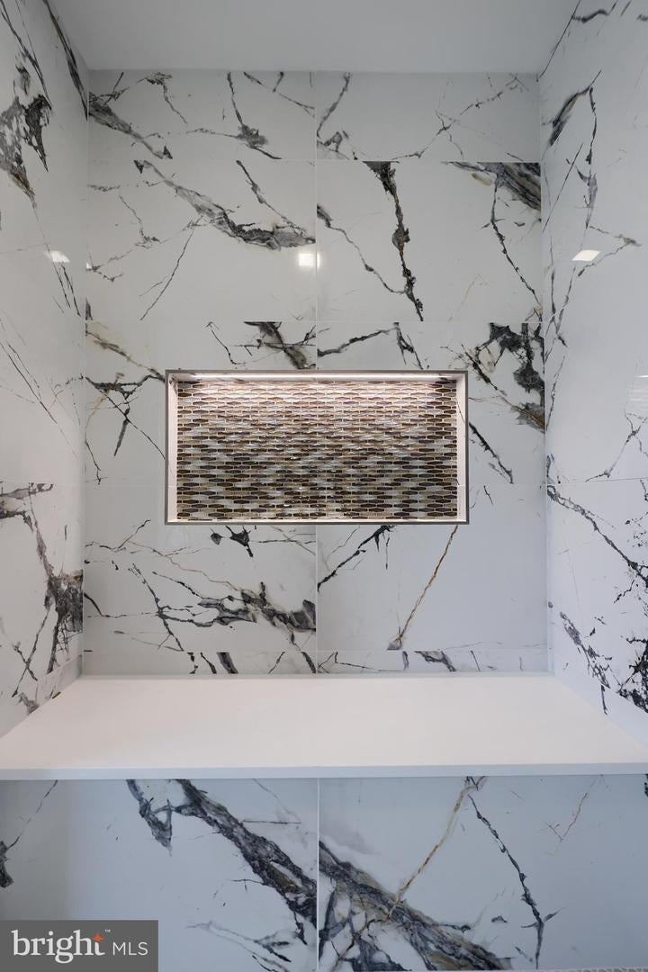 Lancaster, Pennsylvania, 17601, United States, 4 Bedrooms Bedrooms, ,5 BathroomsBathrooms,Residential,Active,1755222