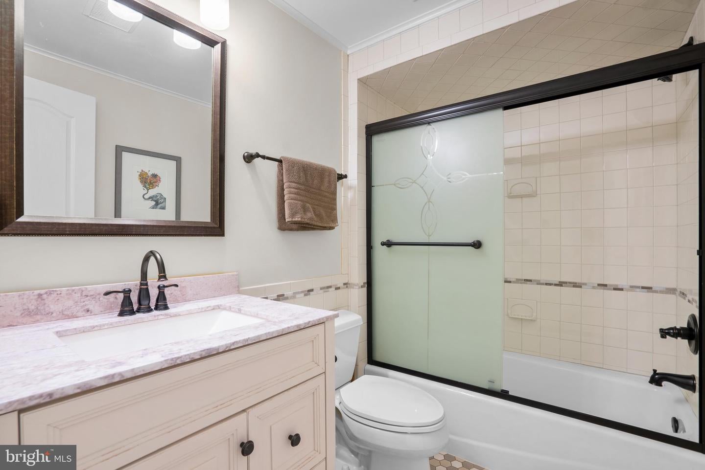 Boyds, Maryland, 20841, United States, 5 Bedrooms Bedrooms, ,5 BathroomsBathrooms,Residential,Active,2044597