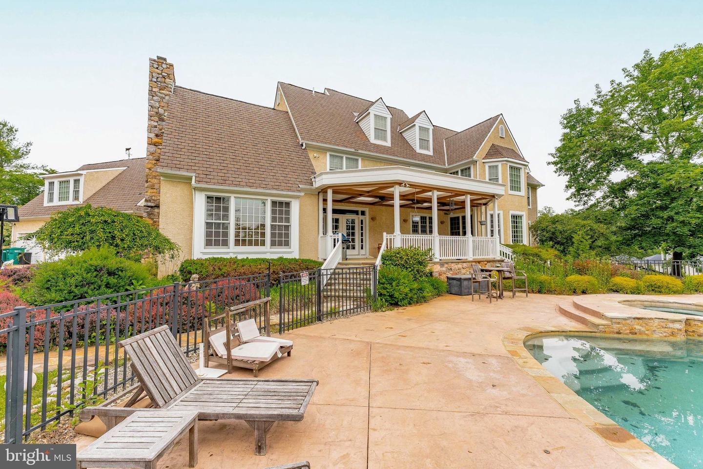 Wilmington, Delaware, 19807, United States, 6 Bedrooms Bedrooms, ,10 BathroomsBathrooms,Residential,Active,1839436