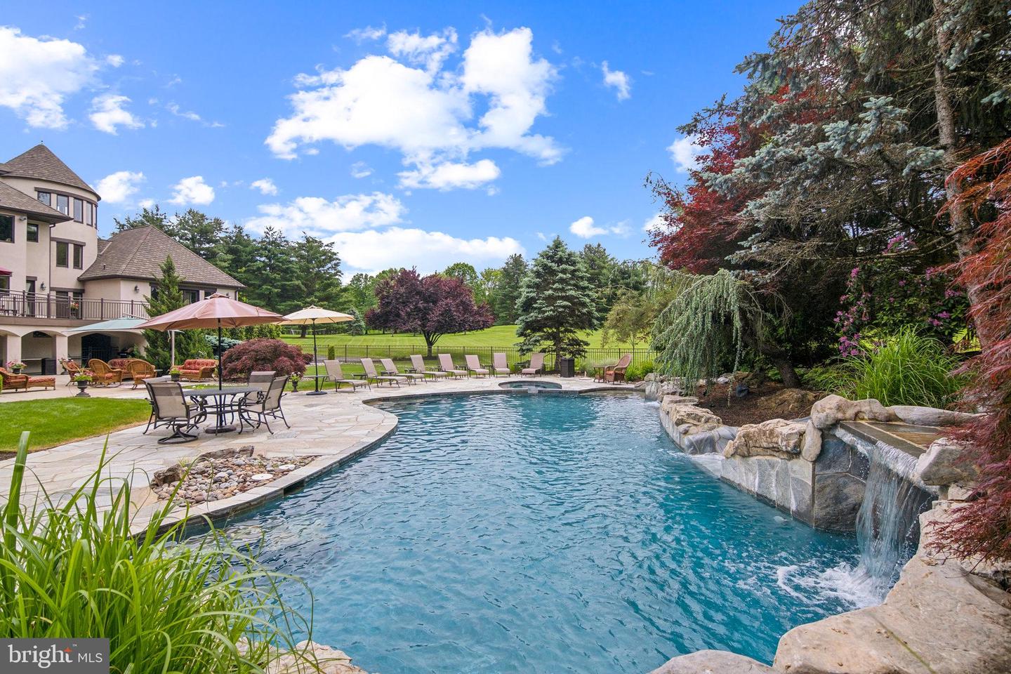 Newtown, Pennsylvania, 18940, United States, 6 Bedrooms Bedrooms, ,6 BathroomsBathrooms,Residential,Active,1849543