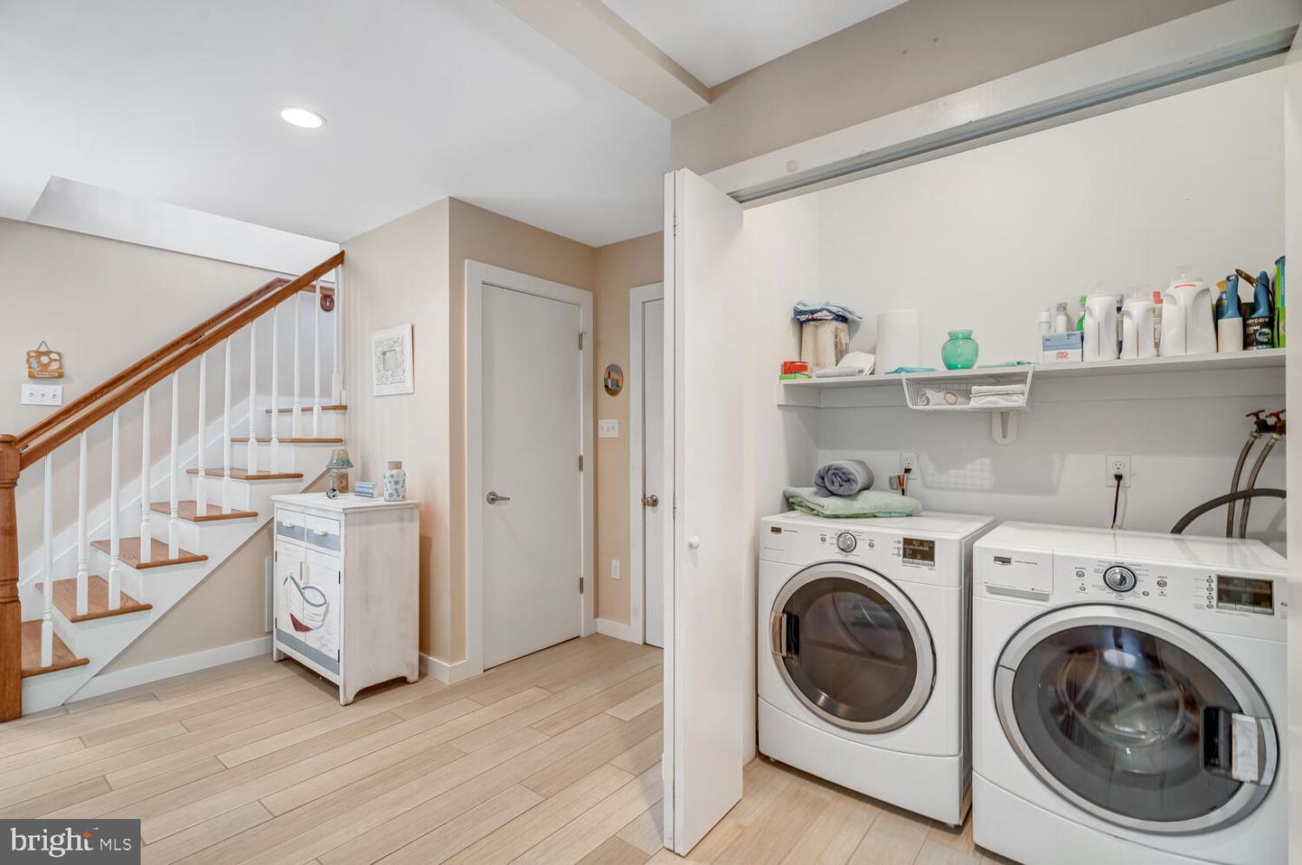 Barnegat Light, New Jersey, 08006, United States, 4 Bedrooms Bedrooms, ,2 BathroomsBathrooms,Residential,Active,1841296