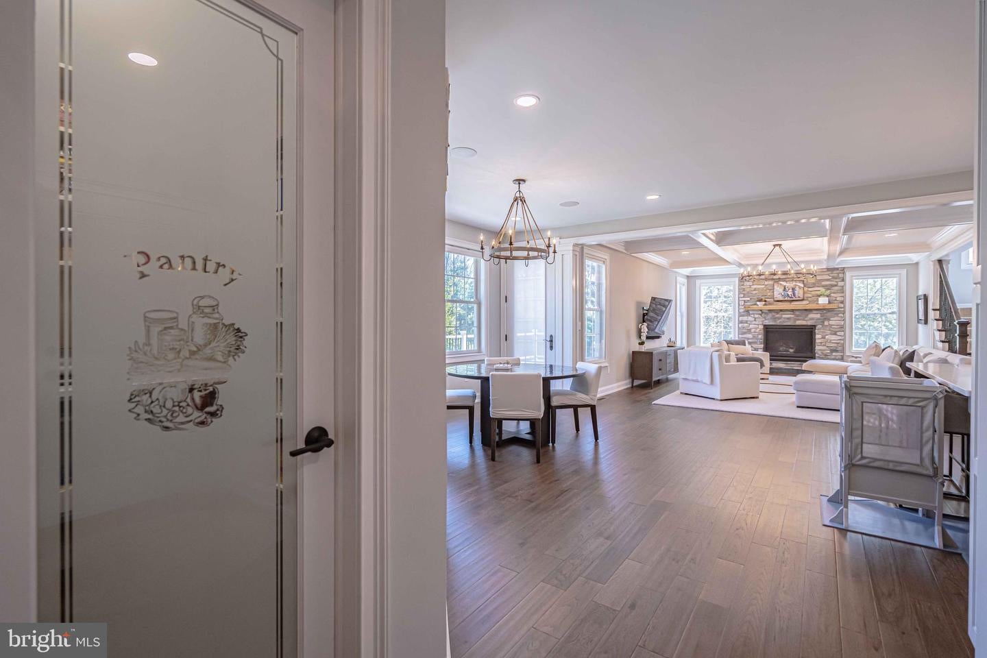 Bethlehem, Pennsylvania, 18020, United States, 4 Bedrooms Bedrooms, ,5 BathroomsBathrooms,Residential,Pending,1968396