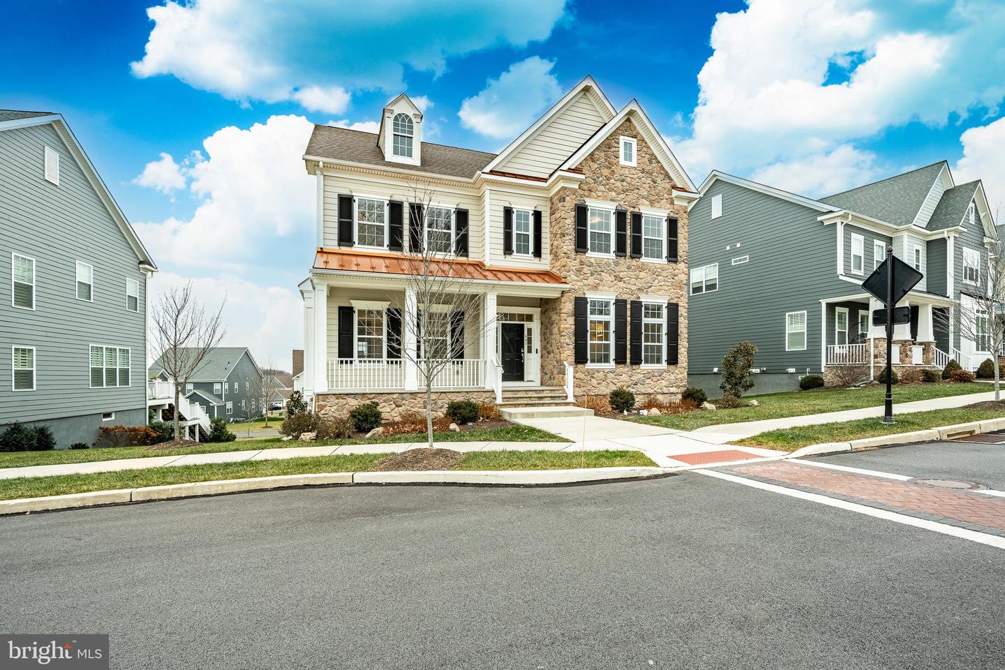 Malvern, Pennsylvania, 19355, United States, 5 Bedrooms Bedrooms, ,6 BathroomsBathrooms,Residential,Pending,2007092