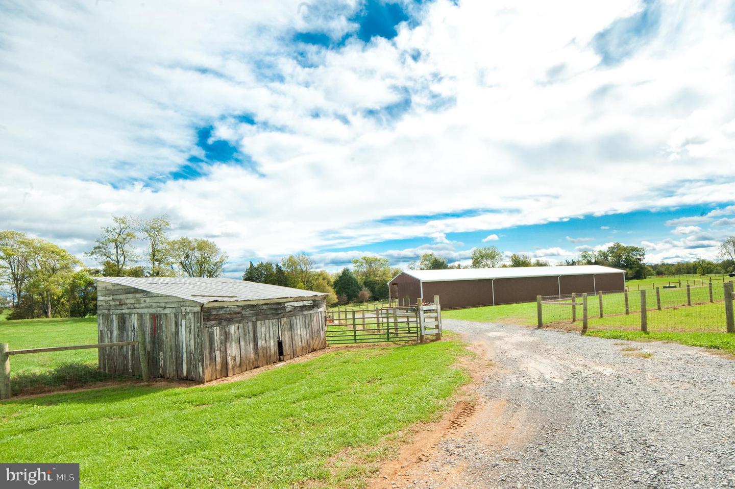 Martinsburg, West Virginia, 25404, United States, 5 Bedrooms Bedrooms, ,3 BathroomsBathrooms,Residential,Active,1936417
