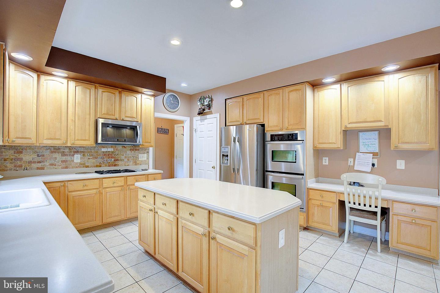 Gambrills, Maryland, 21054, United States, 5 Bedrooms Bedrooms, ,4 BathroomsBathrooms,Residential,Active,1897993