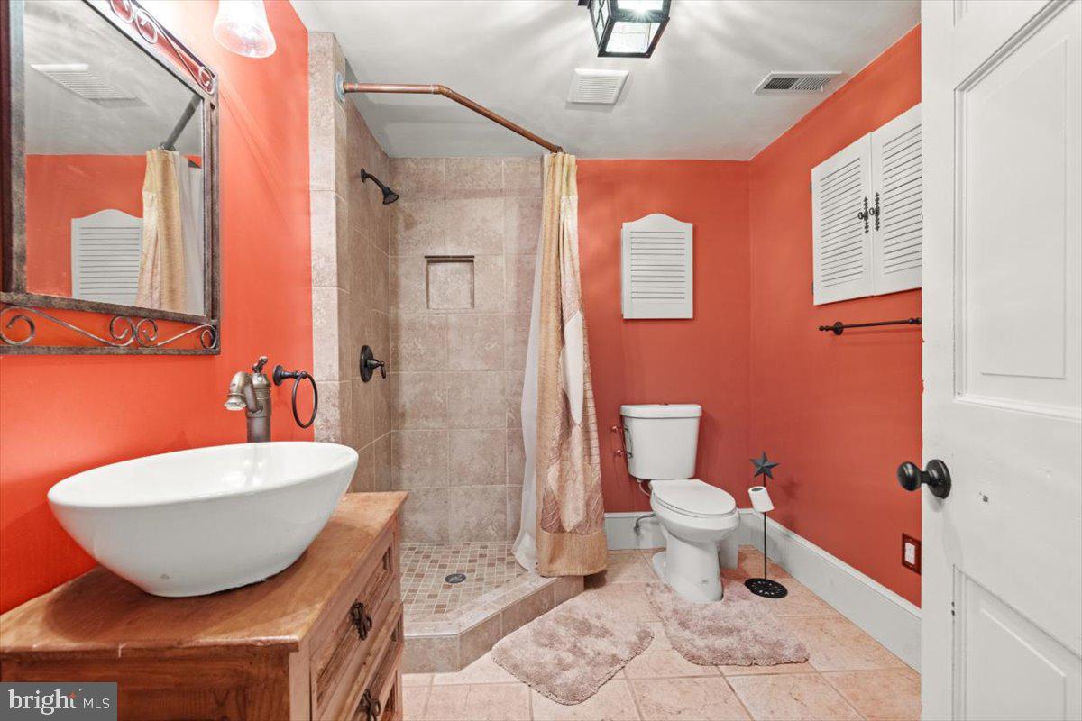 Nokesville, Virginia, 20181, United States, 4 Bedrooms Bedrooms, ,4 BathroomsBathrooms,Residential,Active,1909876